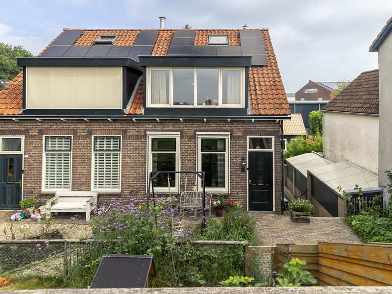 Rivierdijk 666, Hardinxveld-giessendam