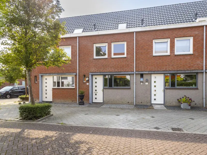 Klompestraat 4, HARDINXVELD-GIESSENDAM