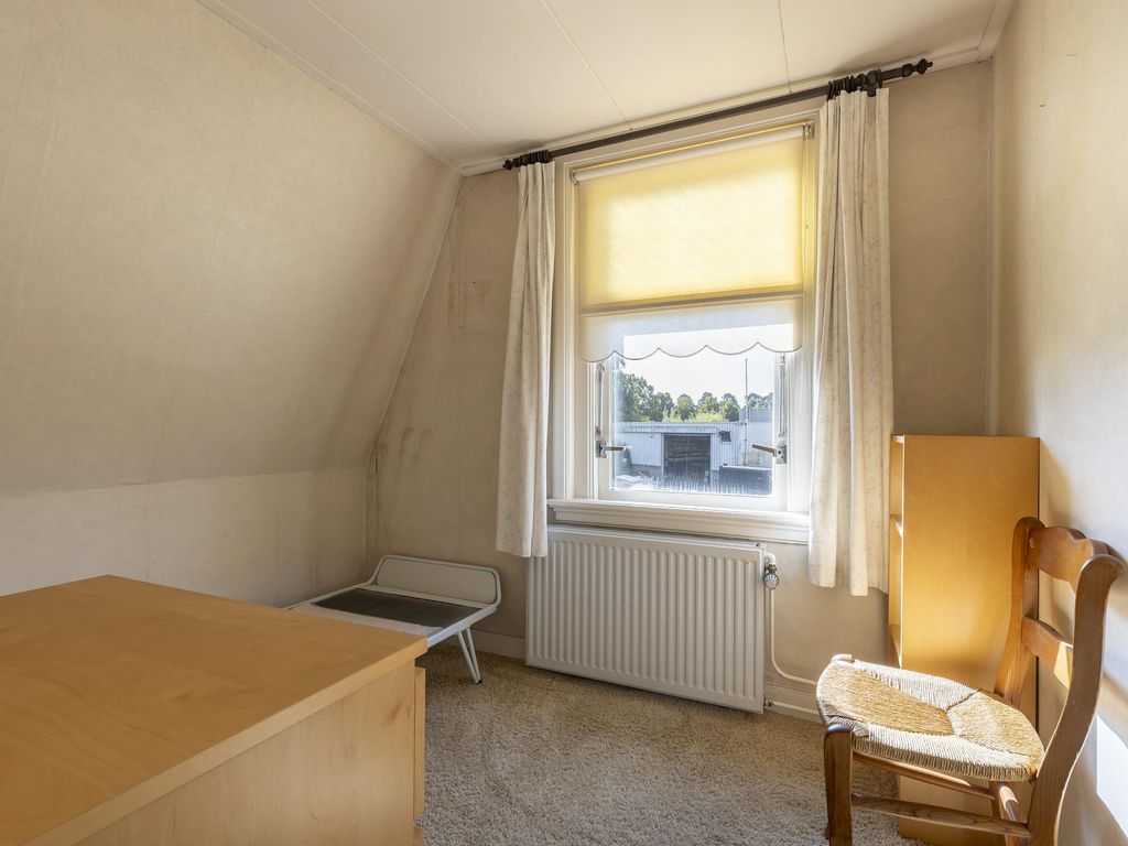 Kerkweg 54, HARDINXVELD-GIESSENDAM