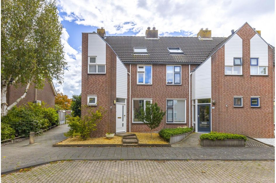 Dwarsdeel 12