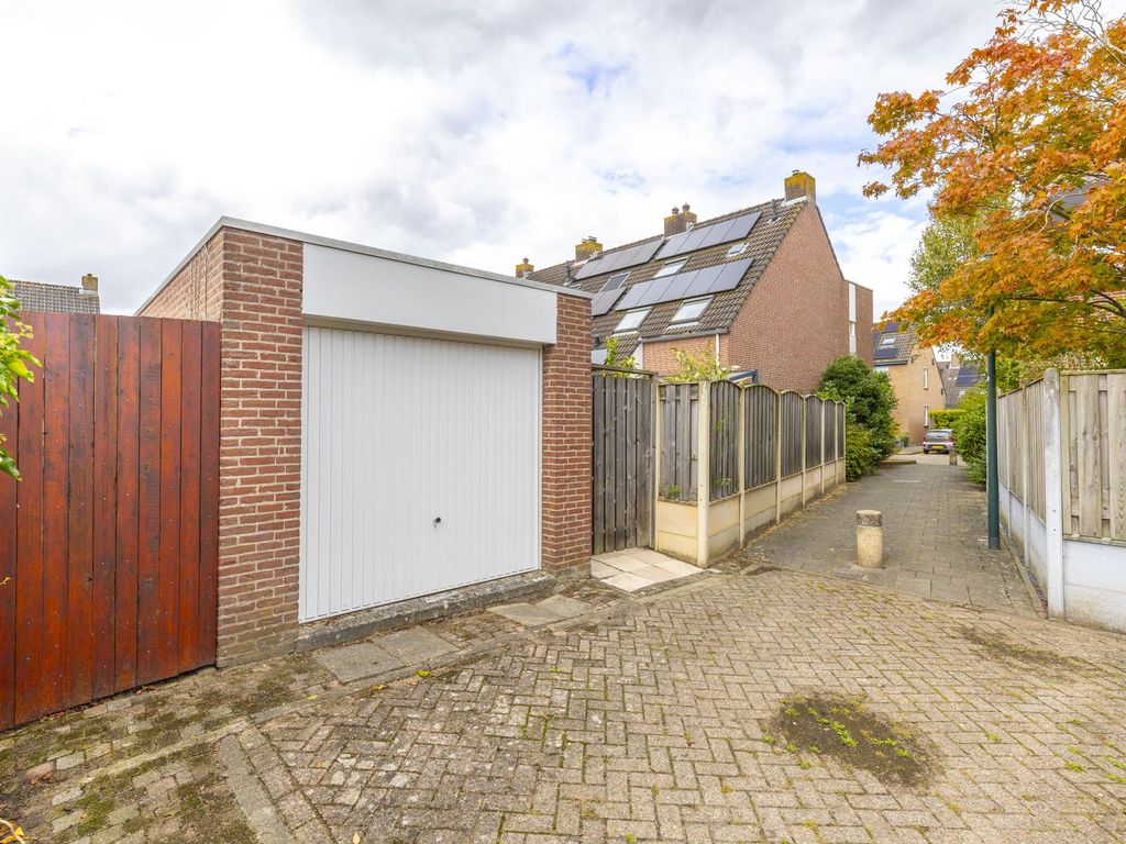 Dwarsdeel 12, HARDINXVELD-GIESSENDAM