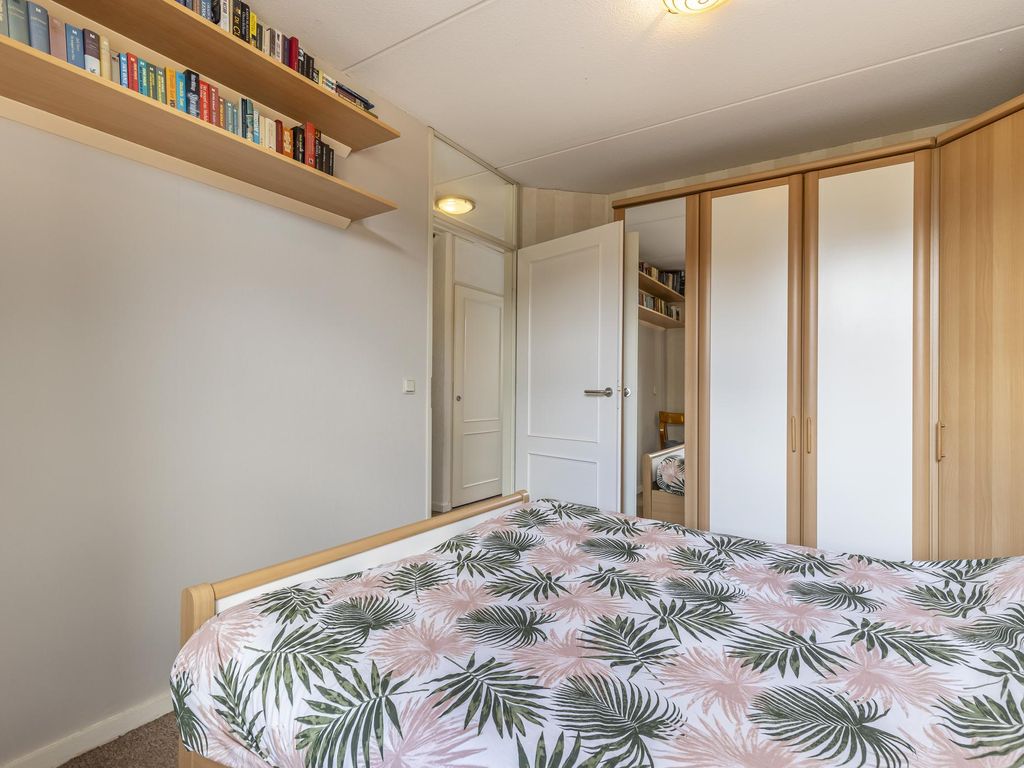 Dwarsdeel 12, HARDINXVELD-GIESSENDAM