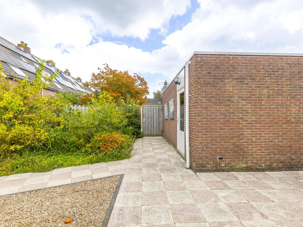 Dwarsdeel 12, HARDINXVELD-GIESSENDAM
