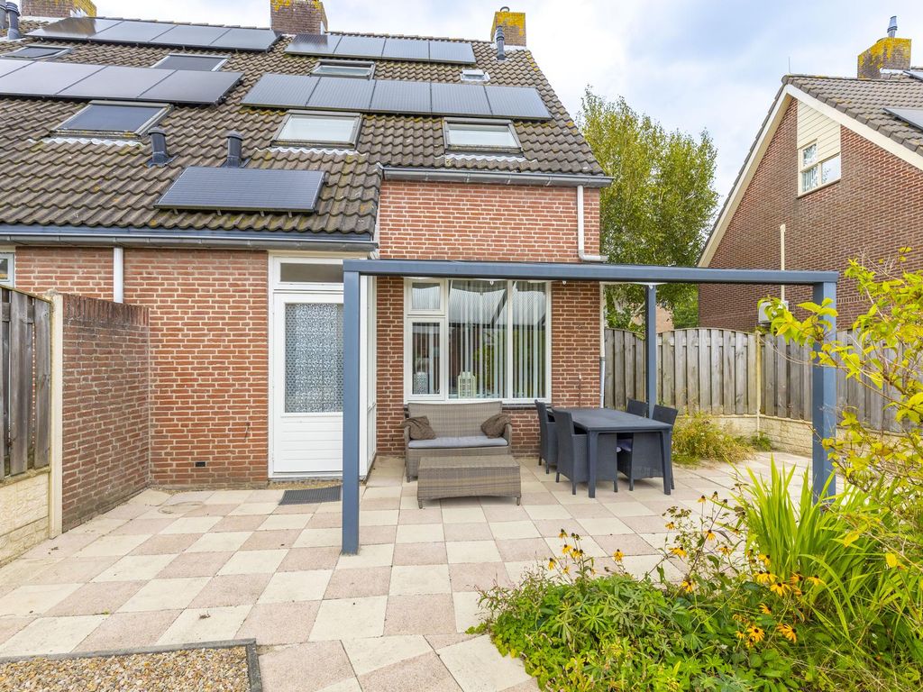 Dwarsdeel 12, HARDINXVELD-GIESSENDAM