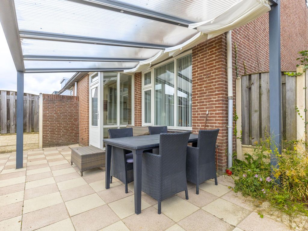 Dwarsdeel 12, HARDINXVELD-GIESSENDAM