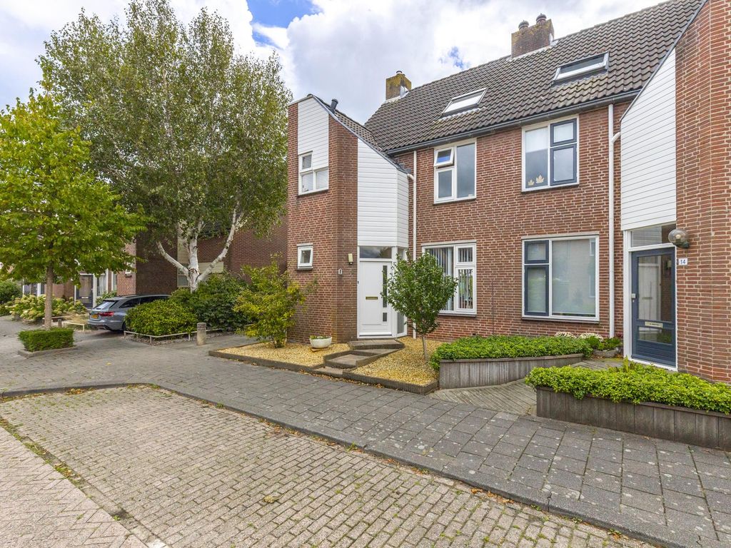 Dwarsdeel 12, HARDINXVELD-GIESSENDAM
