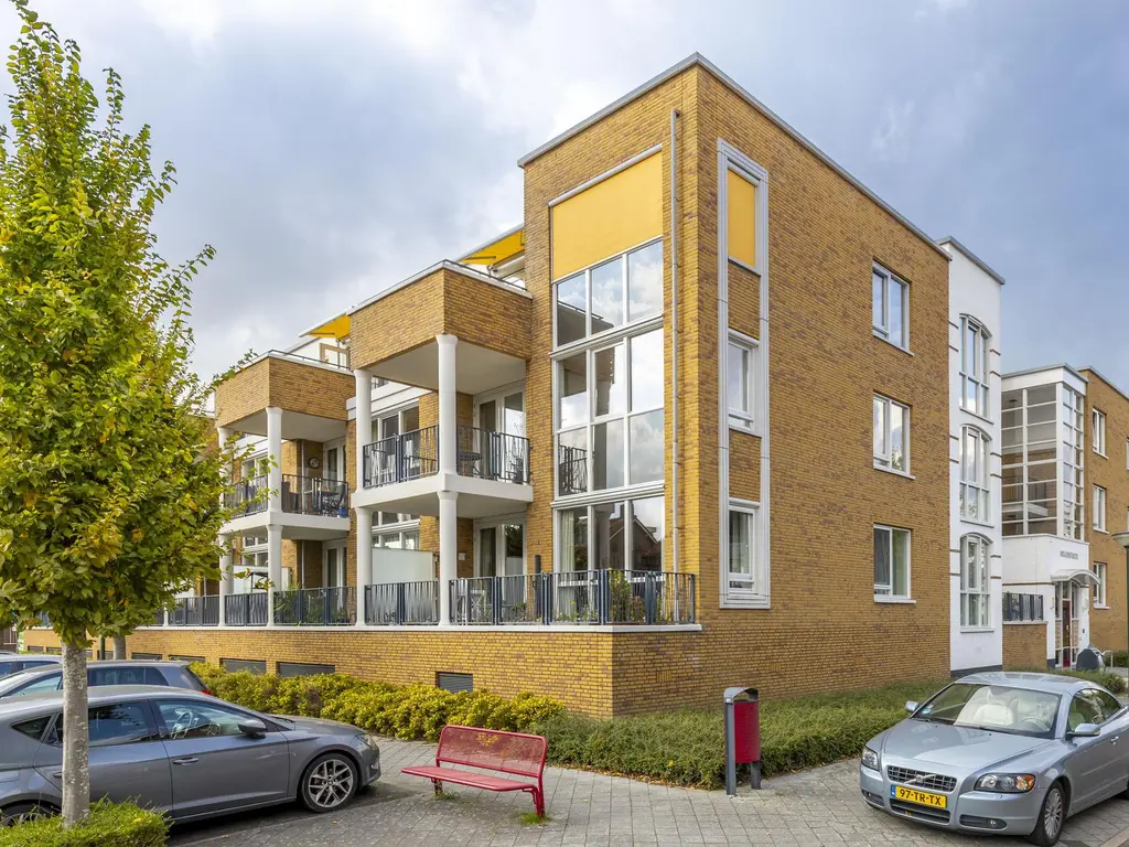 Klompestraat 61, HARDINXVELD-GIESSENDAM