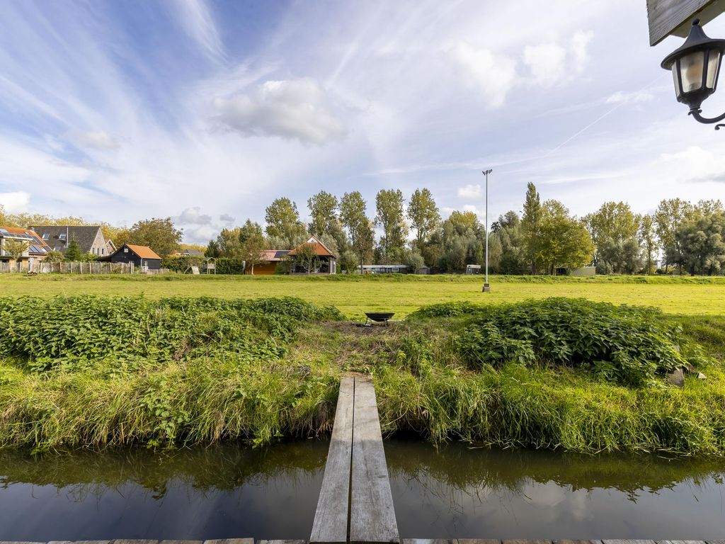 Nieuweweg 227, HARDINXVELD-GIESSENDAM