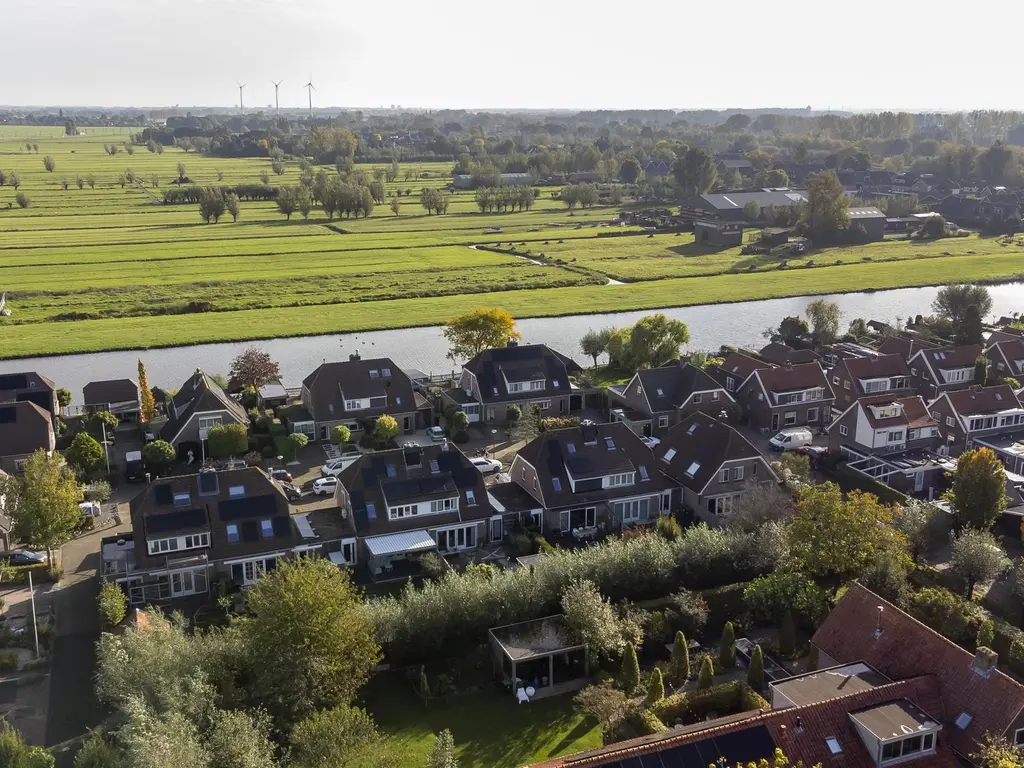 Oranjestraat 76, HARDINXVELD-GIESSENDAM