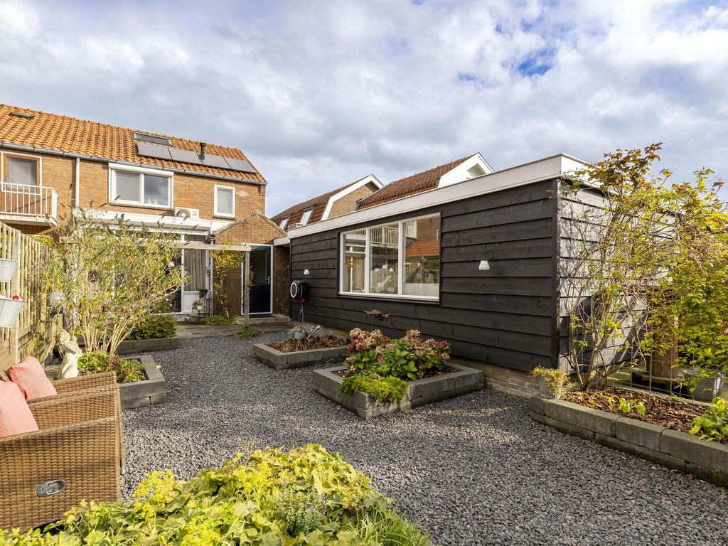 Schoolstraat 9, HARDINXVELD-GIESSENDAM