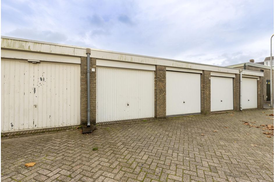 van Brederodestraat 28