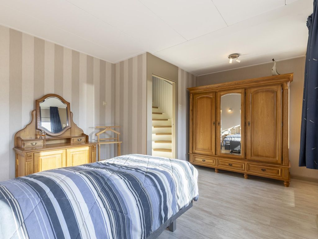 Troelstrastraat 45, HARDINXVELD-GIESSENDAM