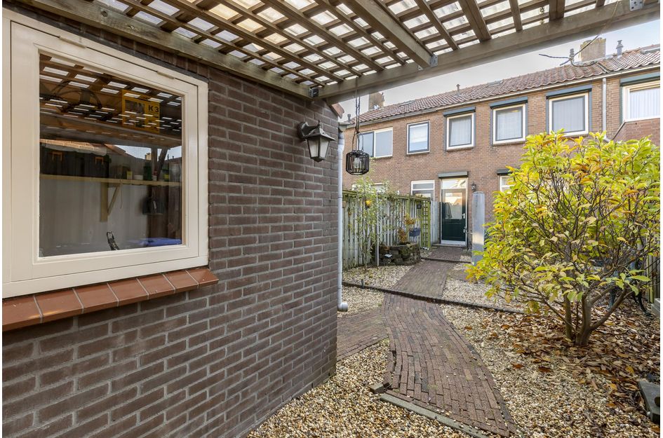 Troelstrastraat 45