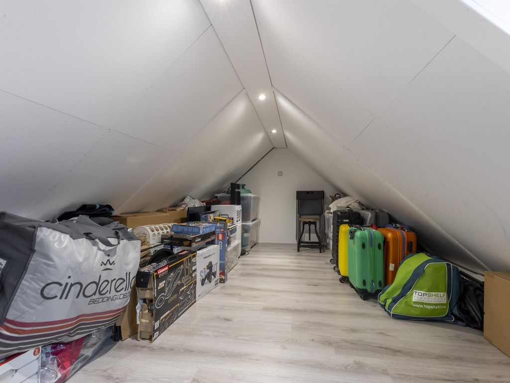 Groninger Kroon 53, HARDINXVELD-GIESSENDAM