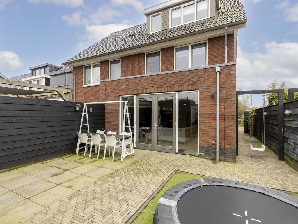 Groninger Kroon 53, HARDINXVELD-GIESSENDAM