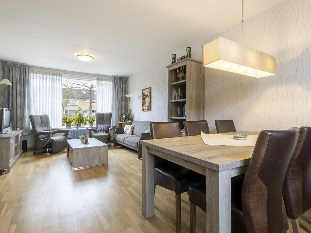 Neptunusstraat 9, HARDINXVELD-GIESSENDAM