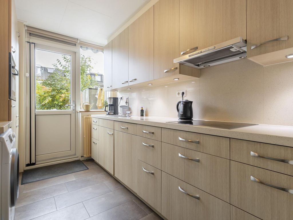 Neptunusstraat 9, HARDINXVELD-GIESSENDAM