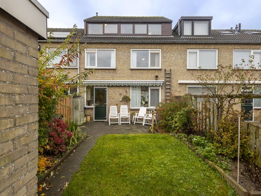 Neptunusstraat 9, HARDINXVELD-GIESSENDAM