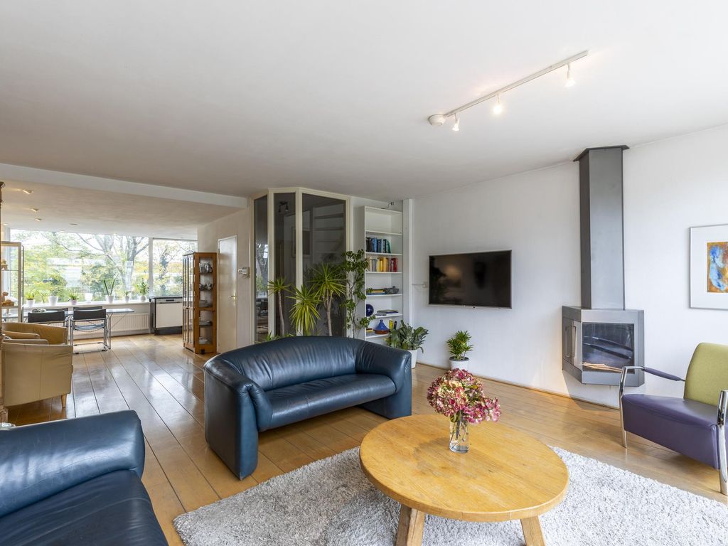 Apollostraat 18, HARDINXVELD-GIESSENDAM