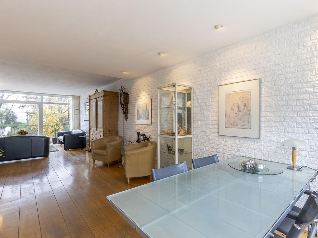 Apollostraat 18, HARDINXVELD-GIESSENDAM