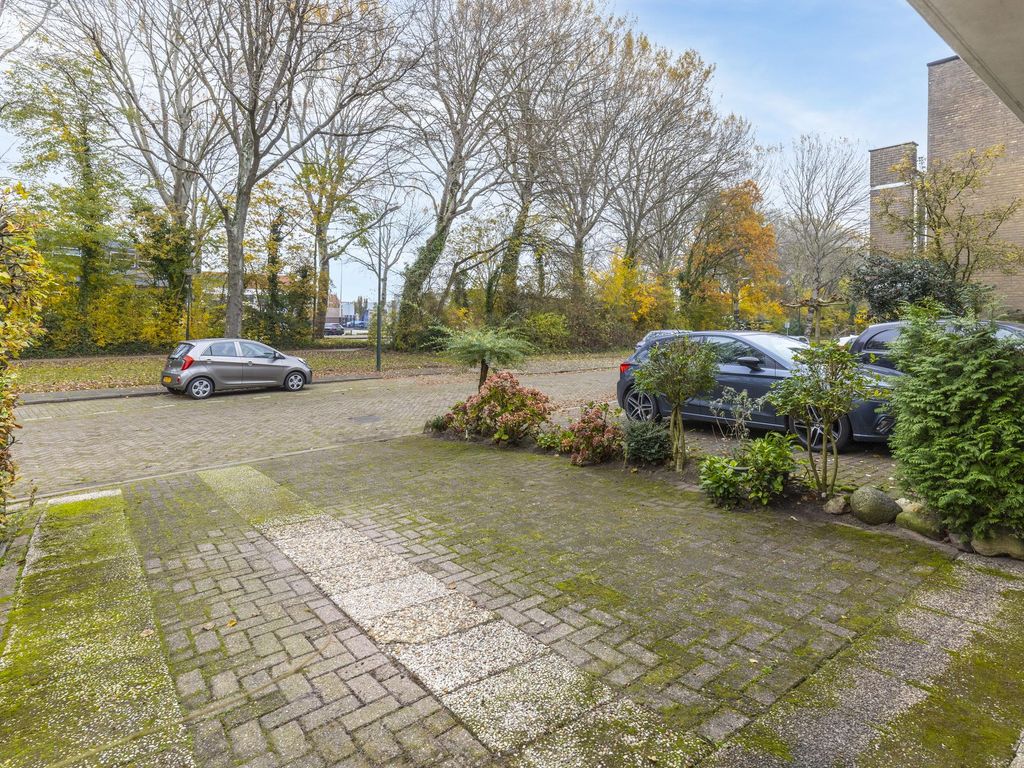 Apollostraat 18, HARDINXVELD-GIESSENDAM