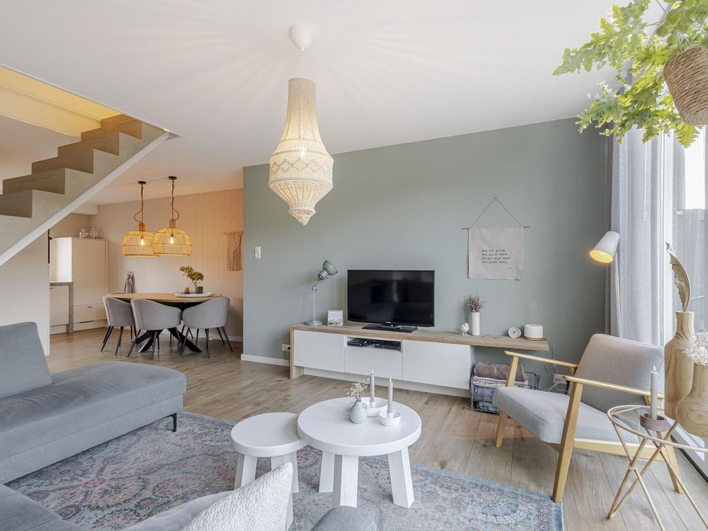 Groot Veldsweer 53, HARDINXVELD-GIESSENDAM