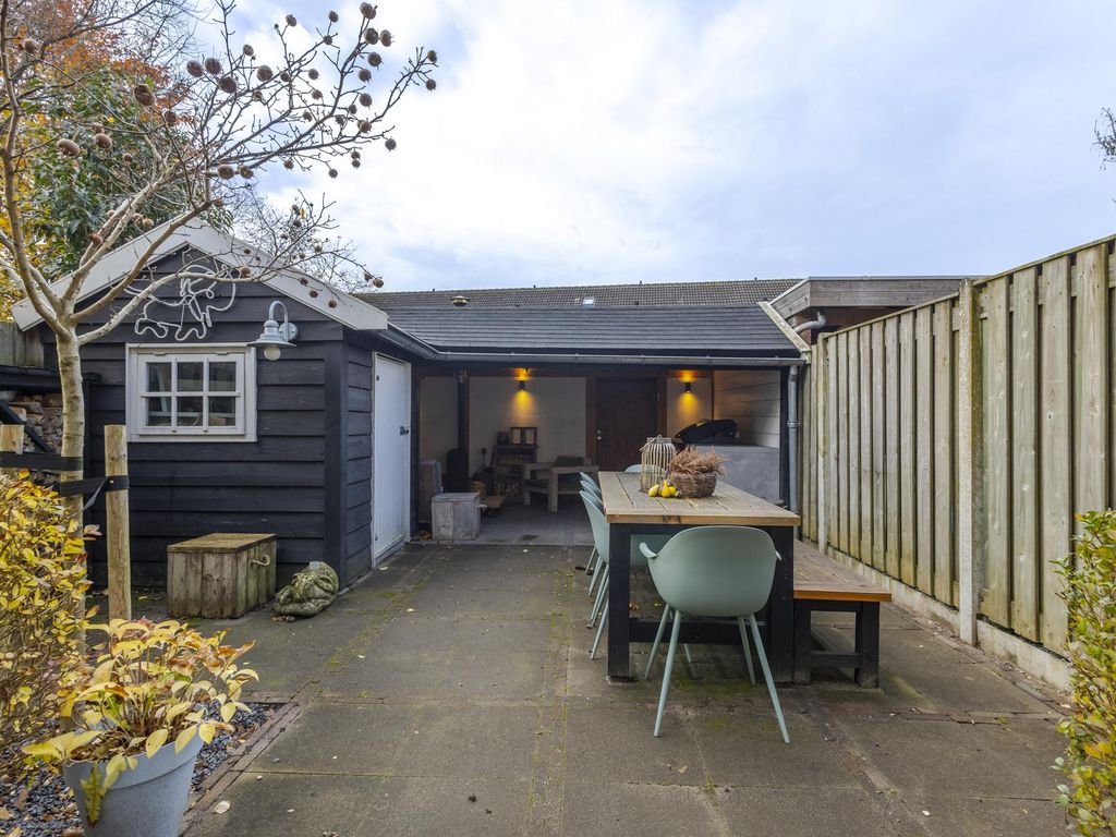 Groot Veldsweer 53, HARDINXVELD-GIESSENDAM
