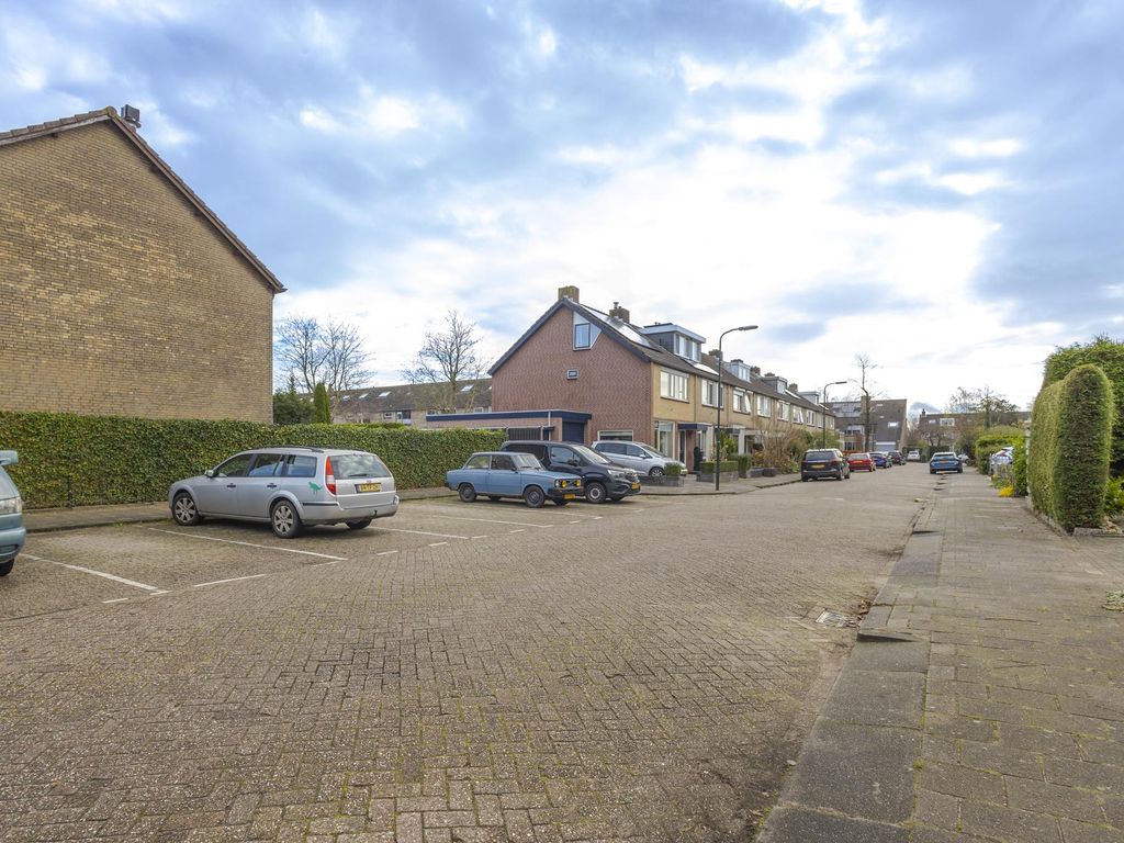 Groot Veldsweer 53, HARDINXVELD-GIESSENDAM