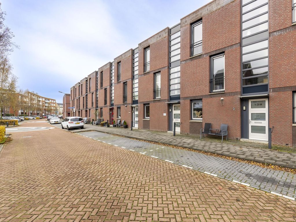 Rondo 136, SLIEDRECHT