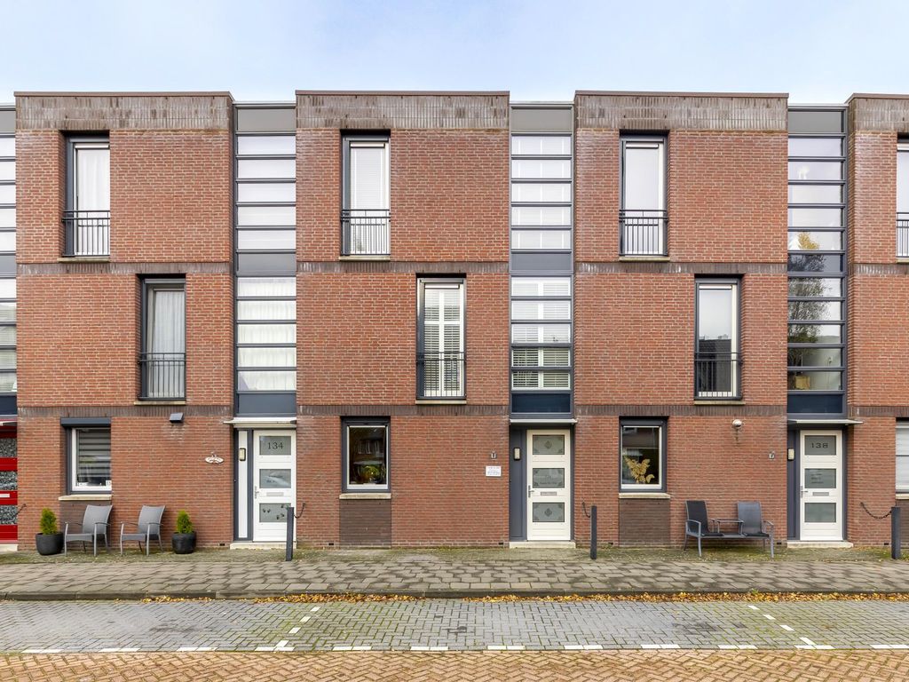 Rondo 136, SLIEDRECHT