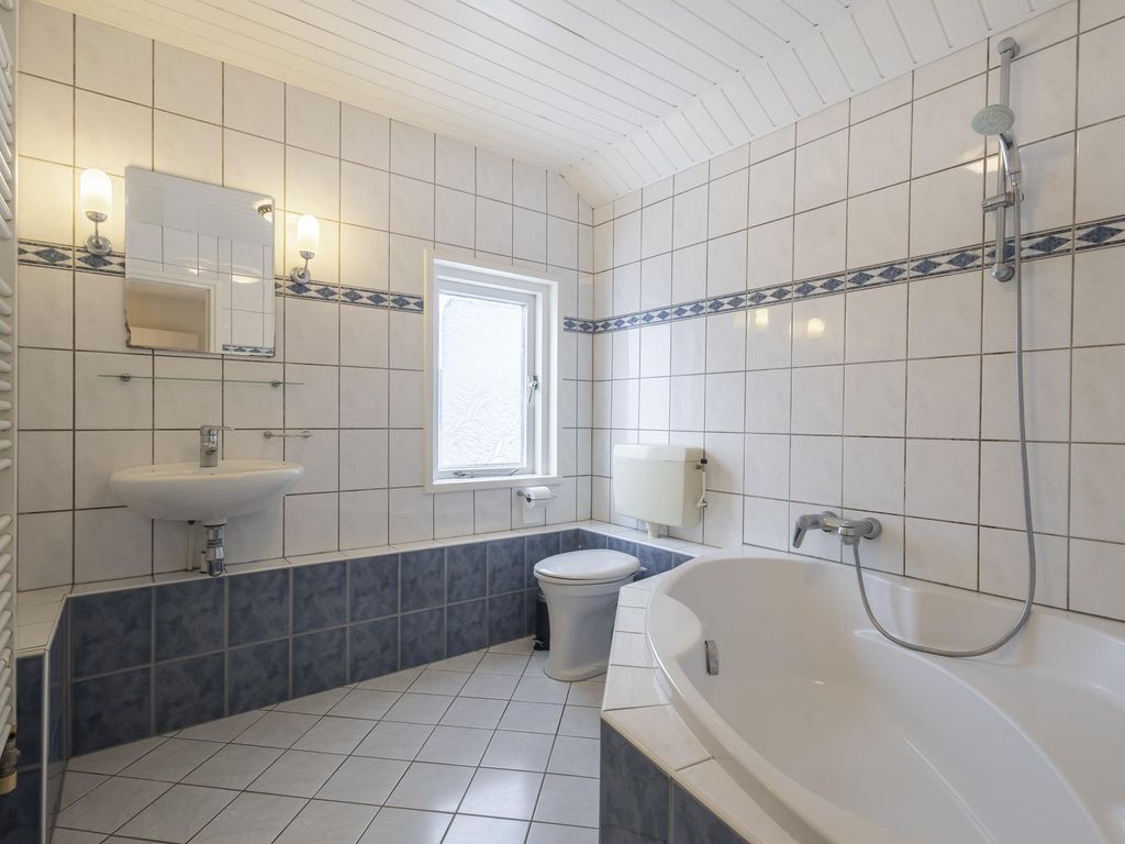 Rivierdijk 537, HARDINXVELD-GIESSENDAM