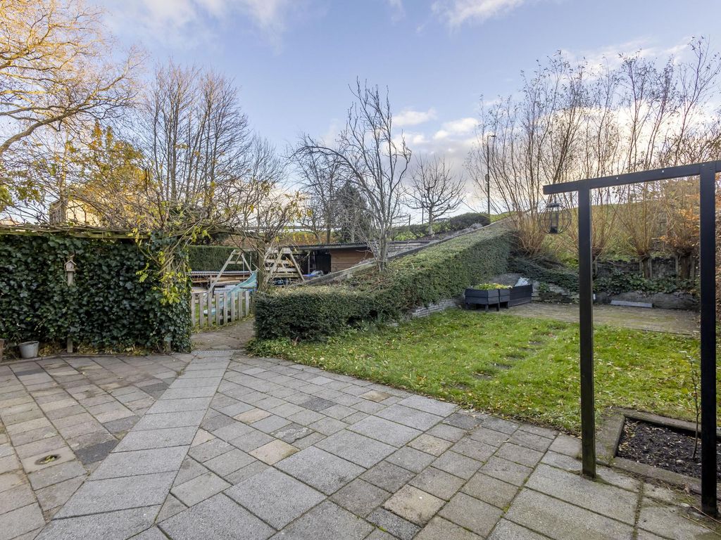 Rivierdijk 537, HARDINXVELD-GIESSENDAM