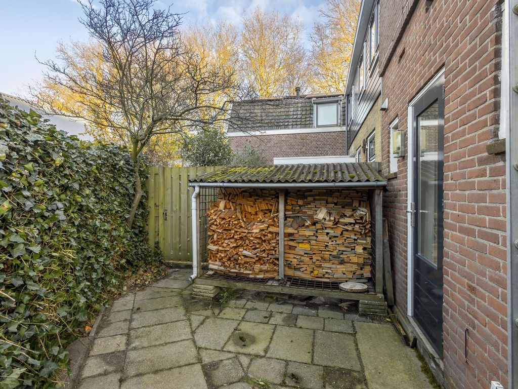 Rivierdijk 537, HARDINXVELD-GIESSENDAM