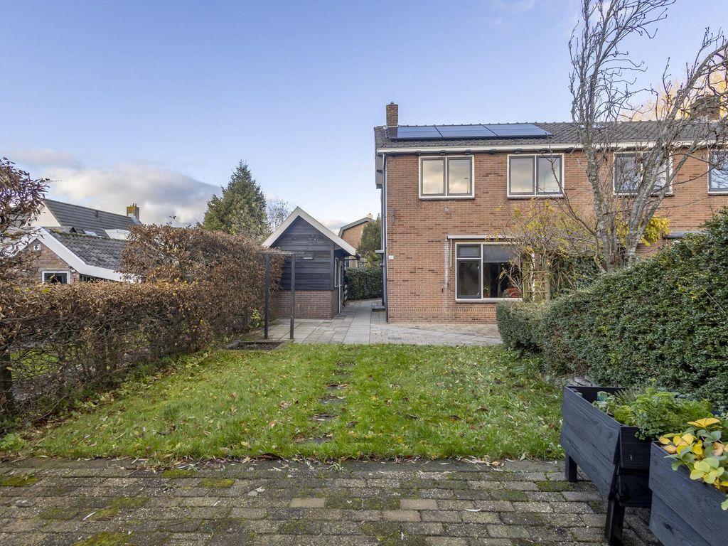 Rivierdijk 537, HARDINXVELD-GIESSENDAM