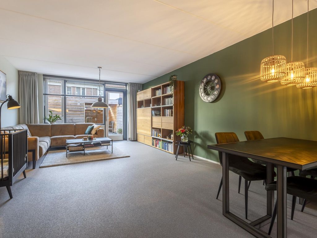 Klompestraat 6, HARDINXVELD-GIESSENDAM