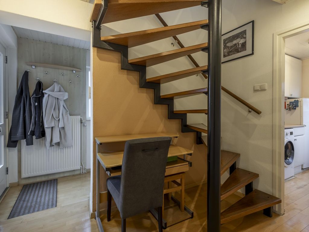 Troelstrastraat 52, HARDINXVELD-GIESSENDAM