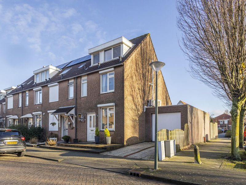 Breedewaij 50, Hardinxveld-giessendam