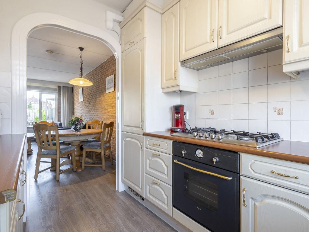 Breedewaij 50, HARDINXVELD-GIESSENDAM