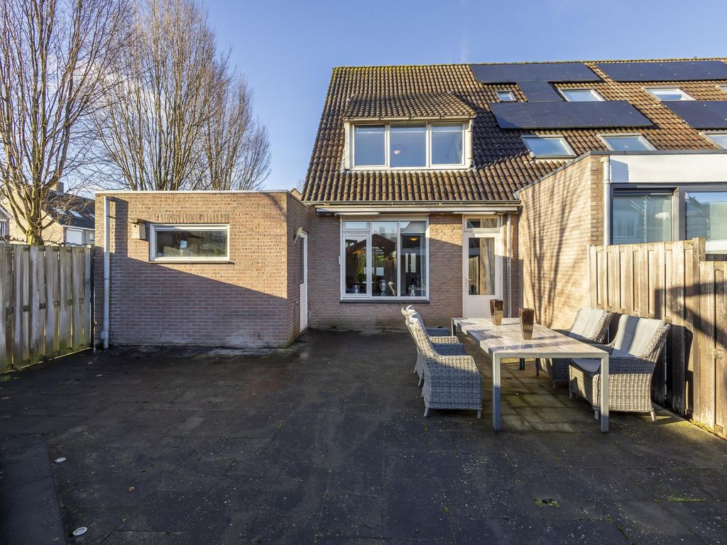 Breedewaij 50, HARDINXVELD-GIESSENDAM