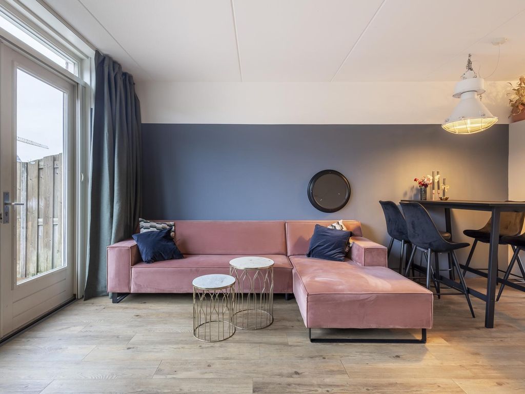 Troelstrastraat 19, HARDINXVELD-GIESSENDAM