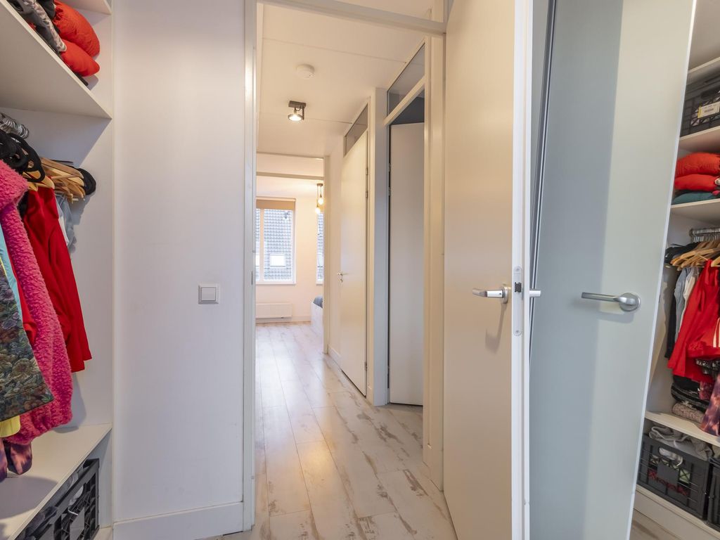Troelstrastraat 19, HARDINXVELD-GIESSENDAM