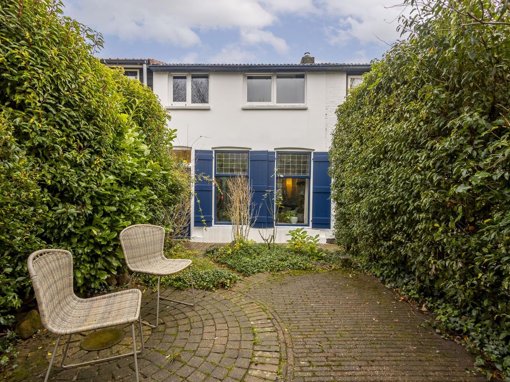 Van Damstoep 20, HARDINXVELD-GIESSENDAM