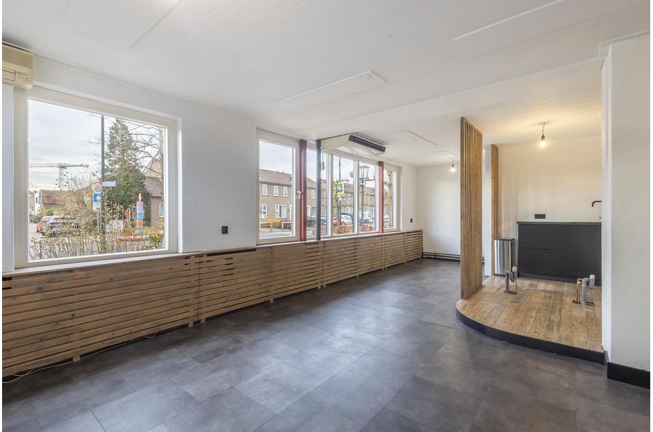 Stationsstraat 12