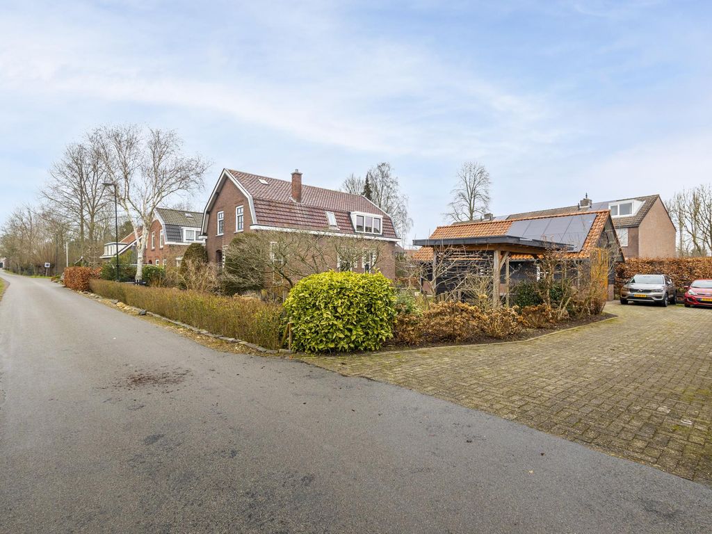 Langeweg 8, SCHELLUINEN