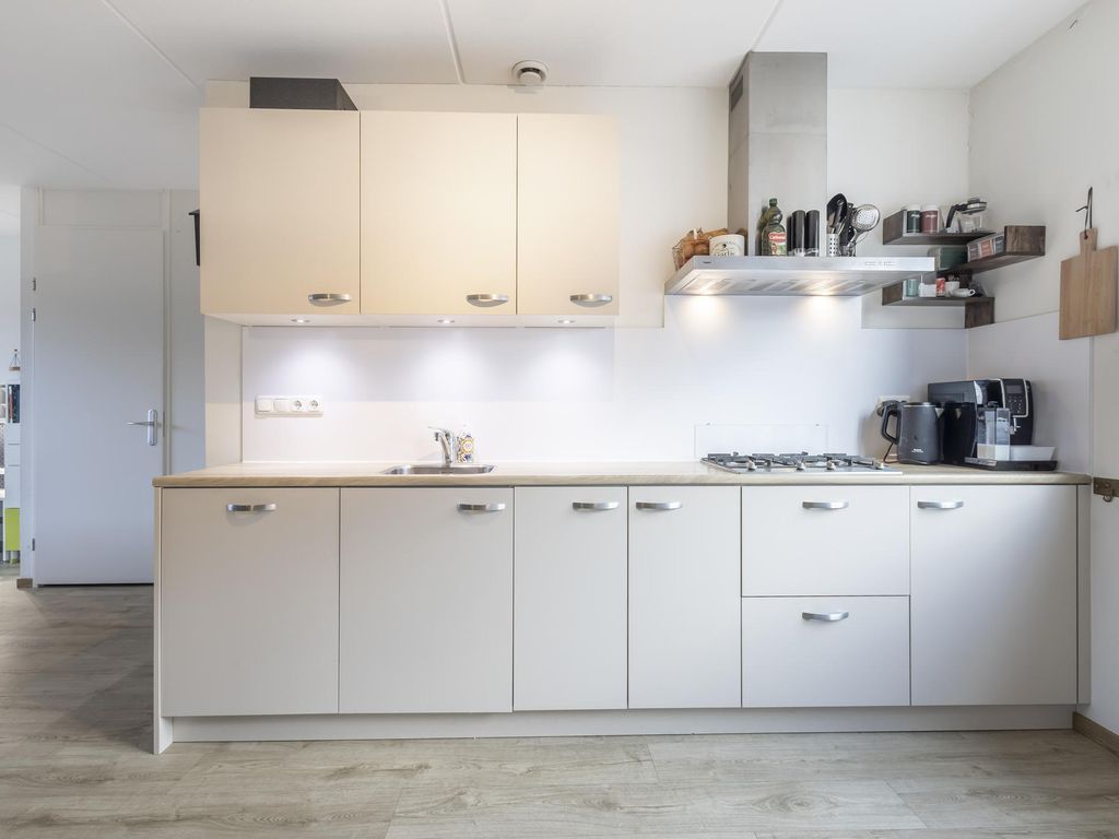 Hofweerstraat 38, HARDINXVELD-GIESSENDAM