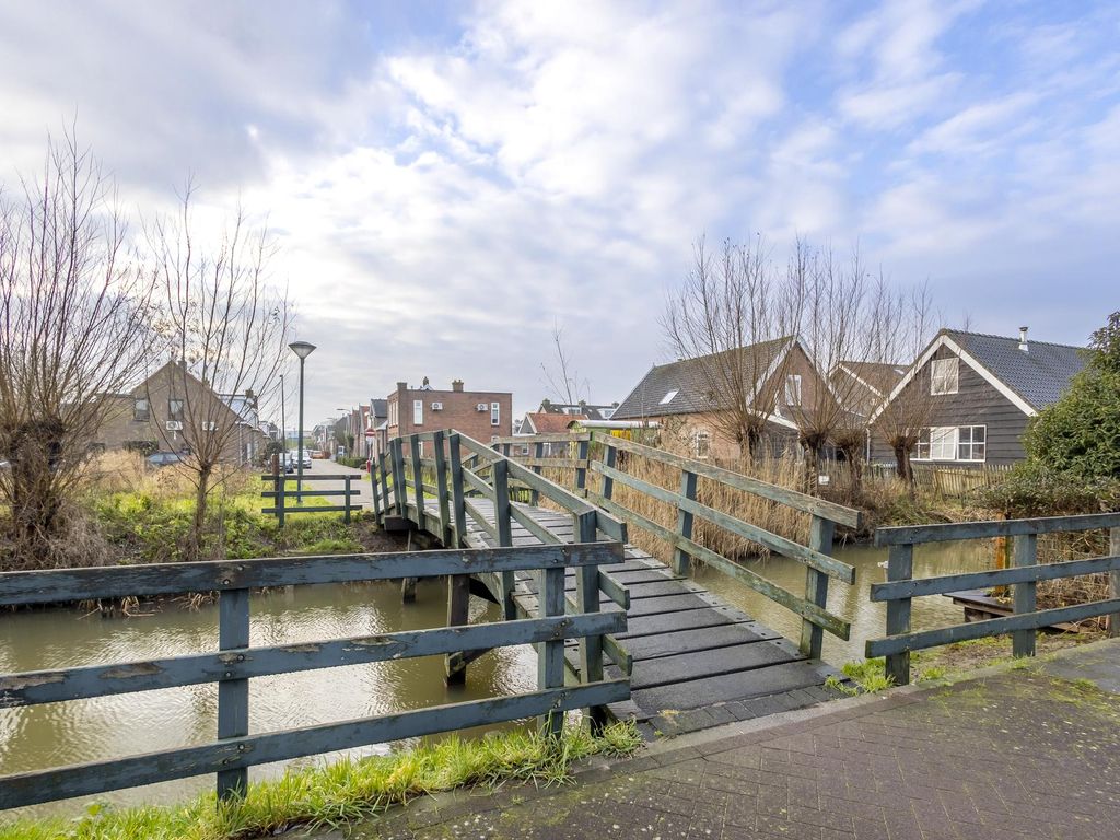 Hofweerstraat 38, HARDINXVELD-GIESSENDAM
