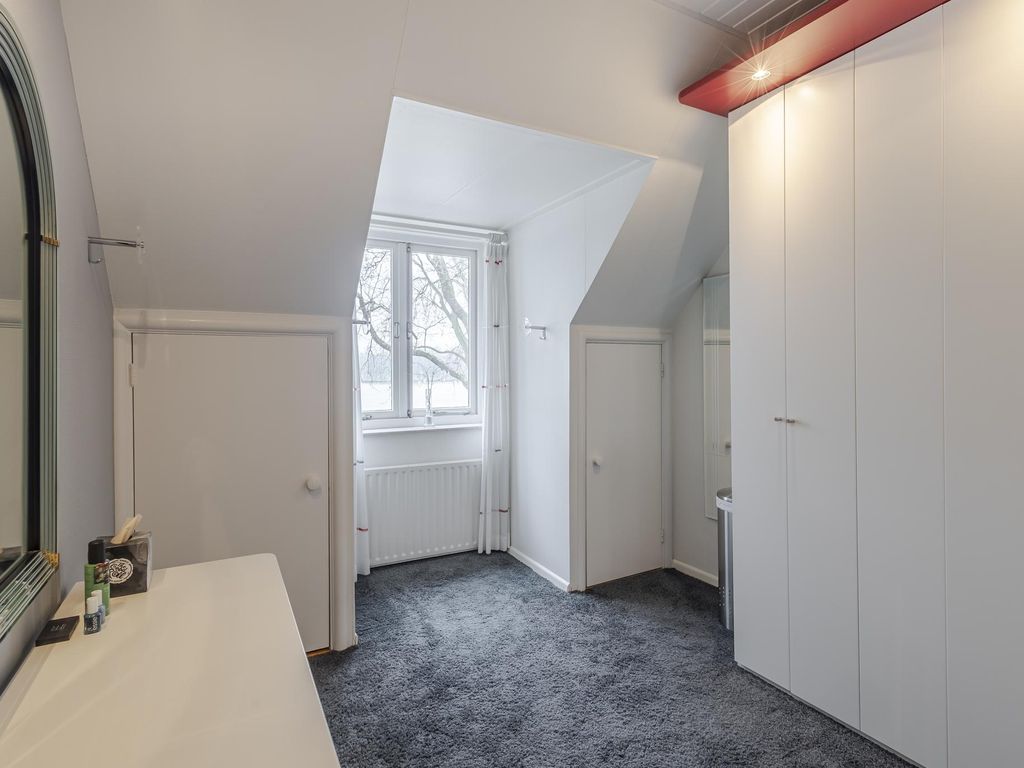 Adriaan Volkersingel 9, SLIEDRECHT