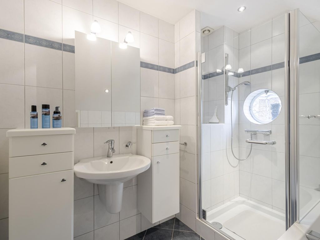 Adriaan Volkersingel 9, SLIEDRECHT
