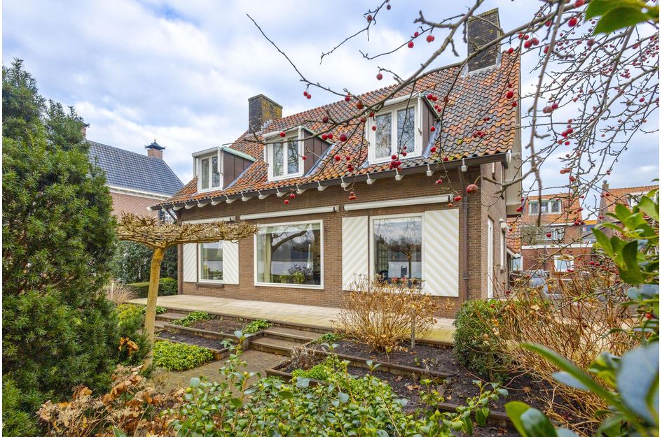 Adriaan Volkersingel 9