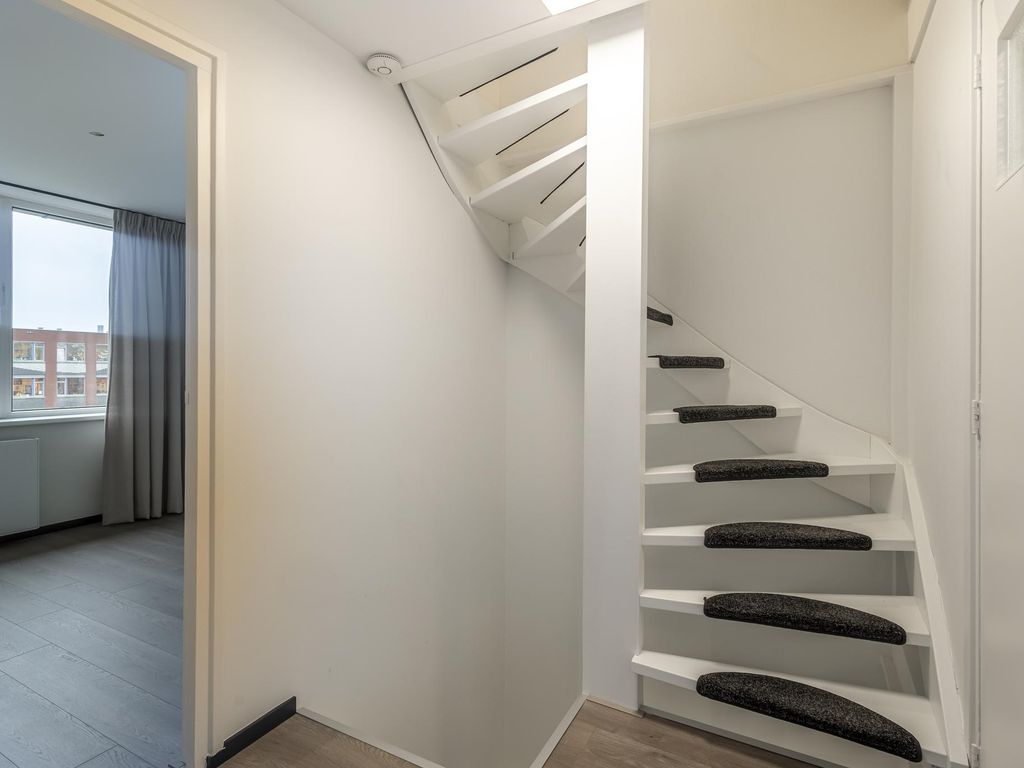 Ferdinand Bolstraat 9, HARDINXVELD-GIESSENDAM